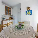 Eni Appartement Selce