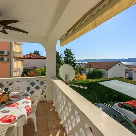 Apartamento Eni Selce