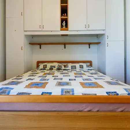 Eni Apartamento