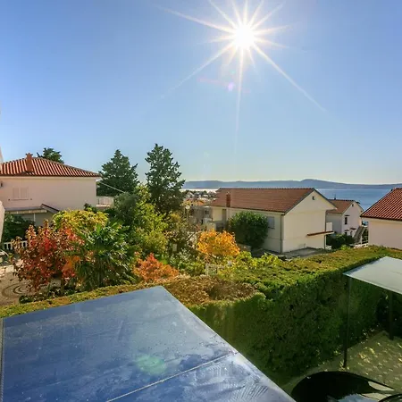 Eni Apartment Selce